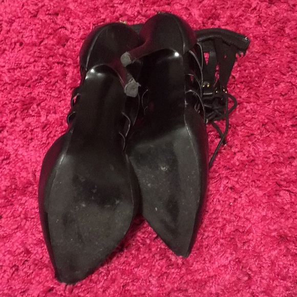 Sexy Lace Up Heels - Picture 4 of 5